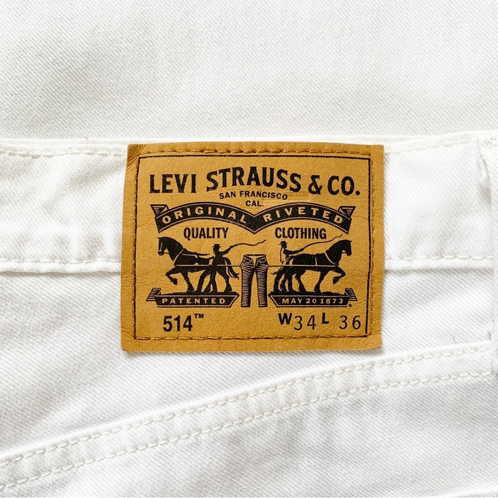 Levi’s White 514 Straight Leg Jeans with White Tab - Picture 5 of 8